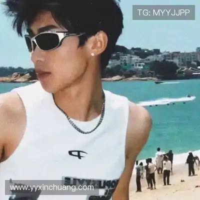 鲍欢蔚